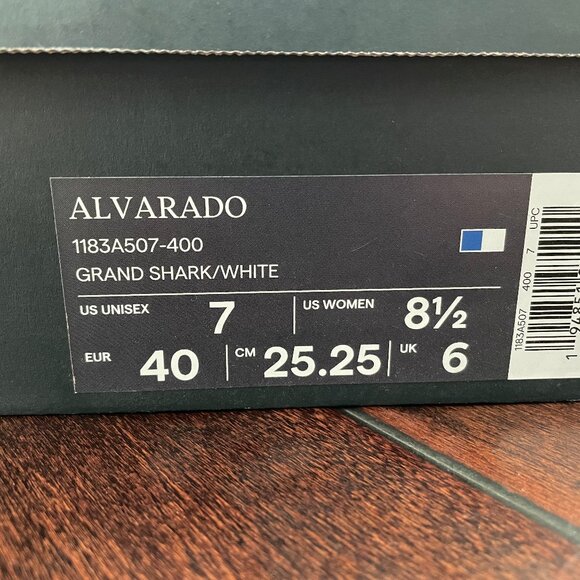 Onitsuka Tiger Alvarado Sneakers Size 40 (8.5 women) - Picture 5 of 5